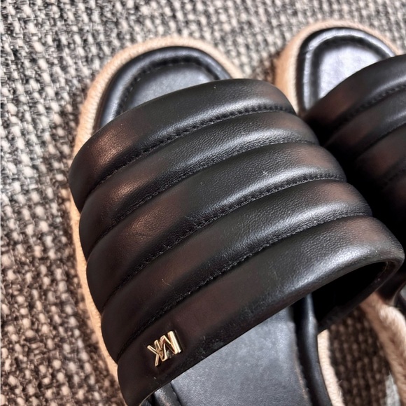 Michael Kors Black Sandals - Picture 4 of 10